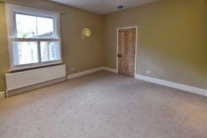 Bedroom- click for photo gallery